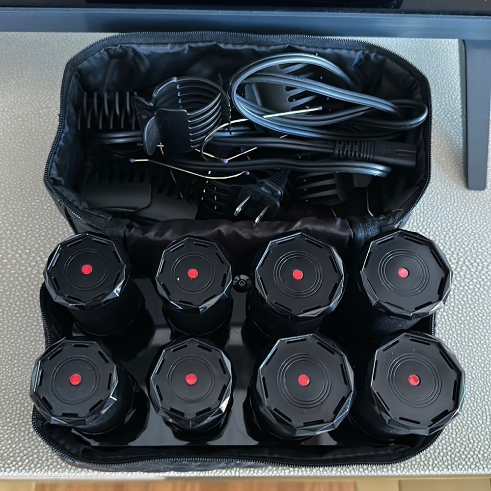 NWOT T3 Voluminous 1.5" Hot Rollers Superset